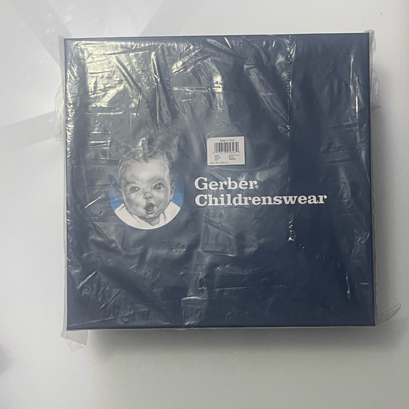 Gerber Baby Boy or Girl Unisex Ear Knit Hooded Outfit Set, (Newborn- 0-3 Months) - Picture 4 of 12